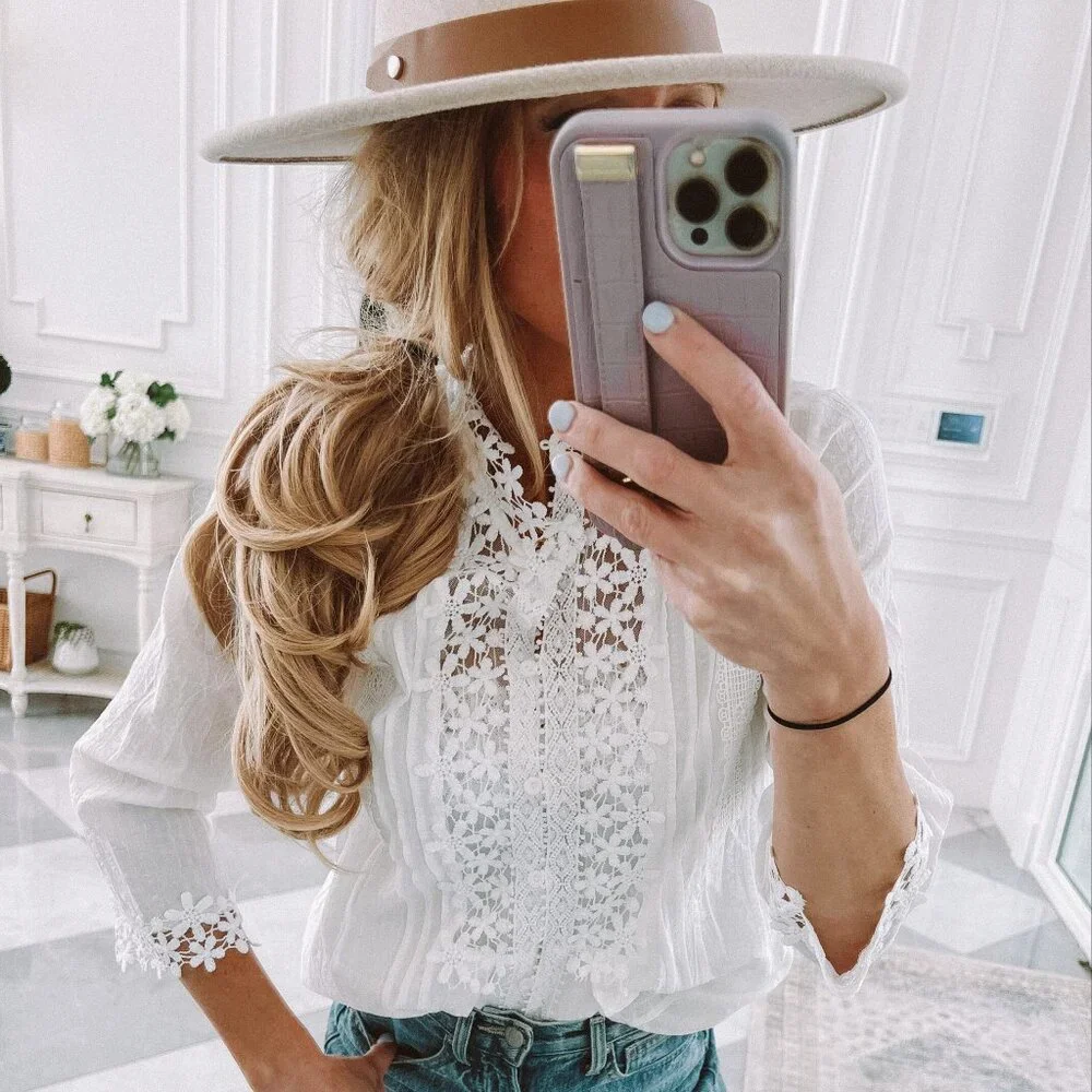 New Feminine White Lace Button Front Blouse Top Boho Modern Western